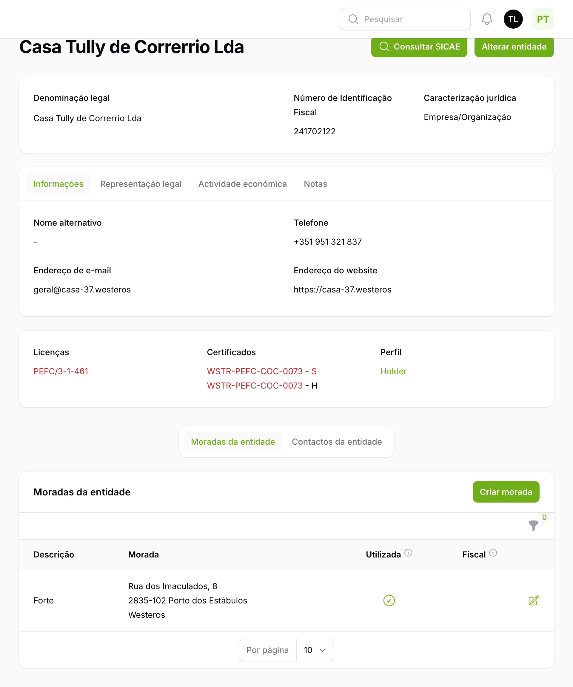 Vista de uma entidade: denominação, número fiscal, contactos, e as licenças, certificados e perfil associados.